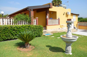  Falconara House  Ното